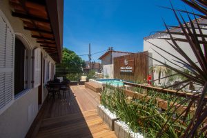 Apartamentos em Búzios com cozinha equipada para sua estadia